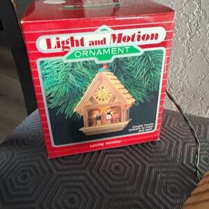 Hallmark "Loving Holiday" 1987 Keepsake Ornament Light & Motion